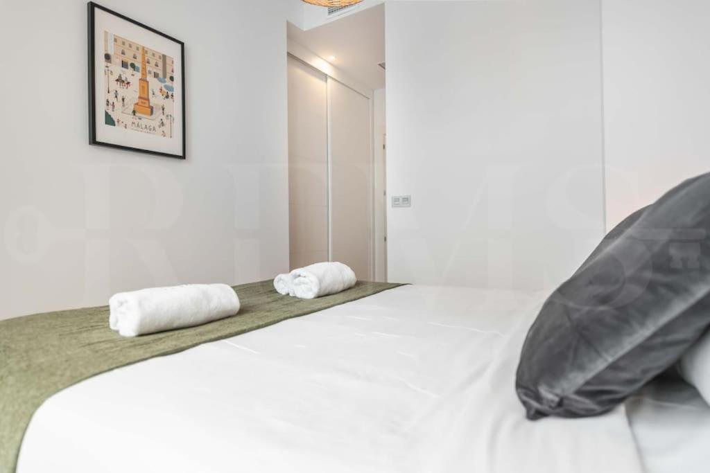 Fresh & Stylish Apartment With Parking By Rems Málaga Exterior foto