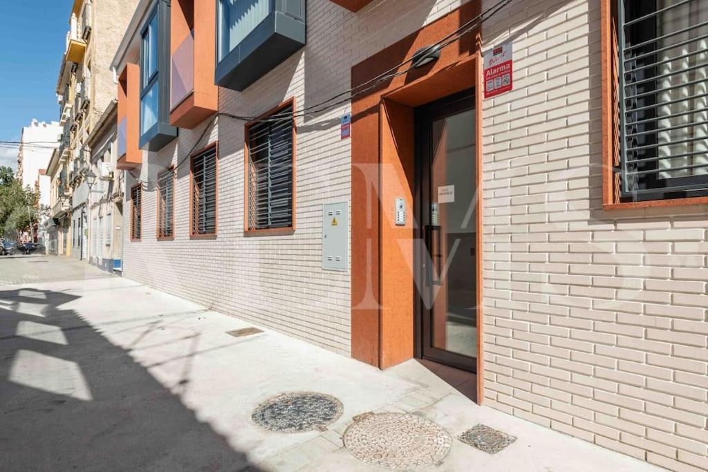 Fresh & Stylish Apartment With Parking By Rems Málaga Exterior foto
